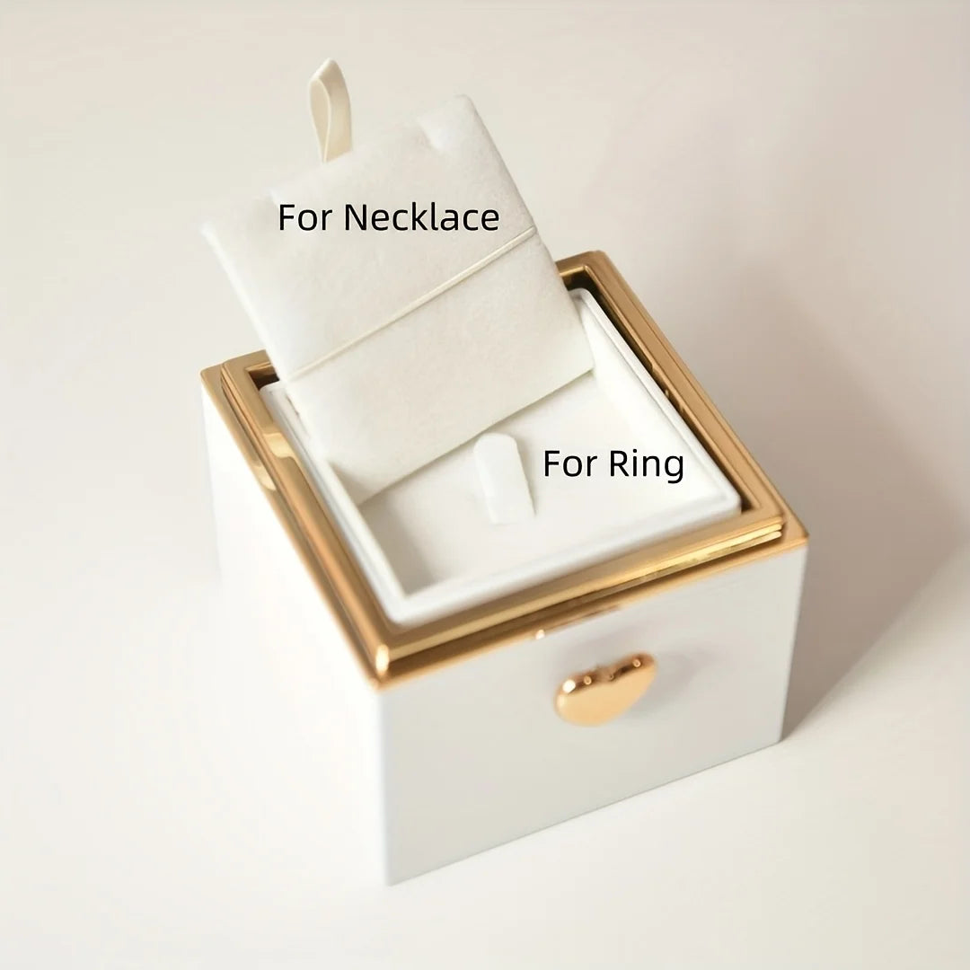 Little Bear Cake Surprise Ring Box